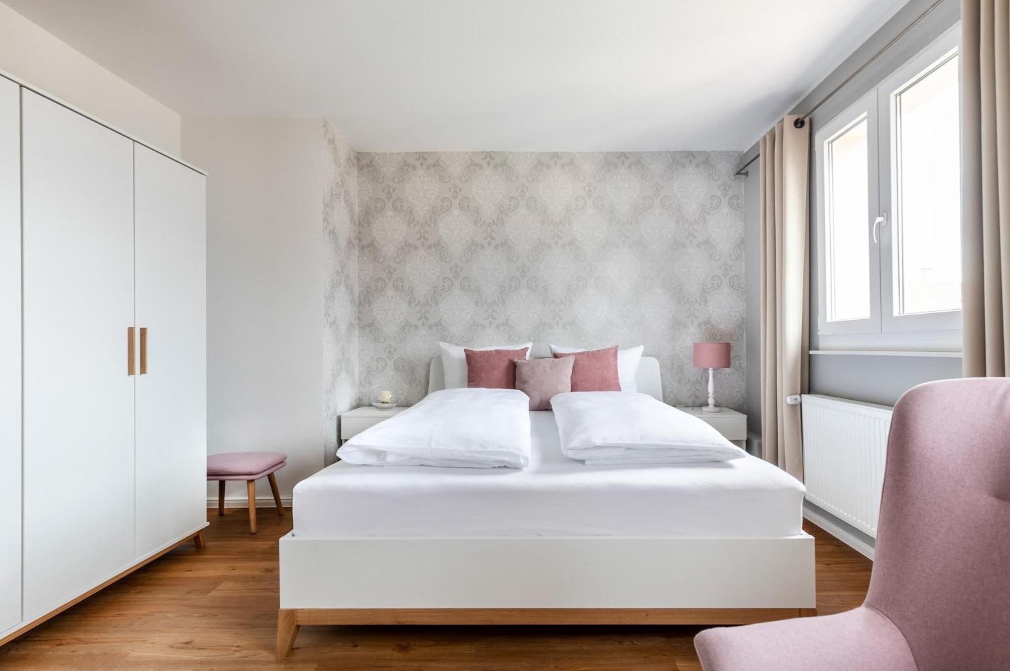 PRIMERA Zimmer mit Gemeinschaftsbad Singen  Exterior foto