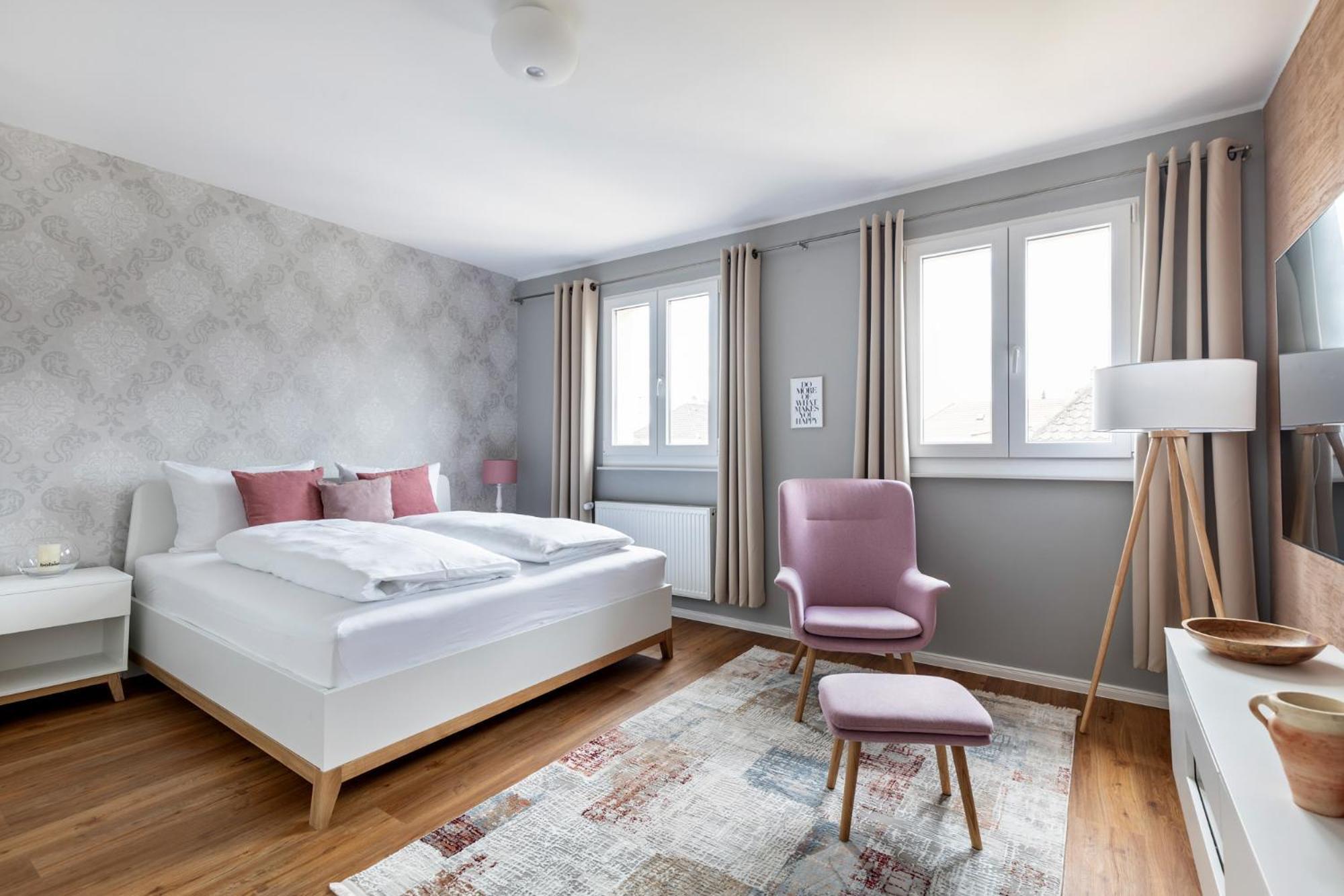 PRIMERA Zimmer mit Gemeinschaftsbad Singen  Exterior foto